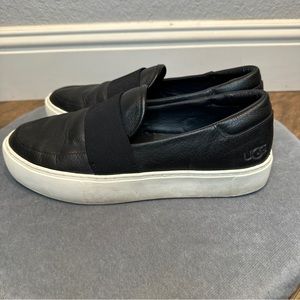 UGG Shoes Womens 8.5 Chayze Slip On Sneakers Gray Leather Casual Low Top 1112415